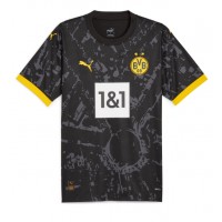 Borussia Dortmund Felix Nmecha #8 Bortatröja 2023-24 Korta ärmar